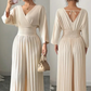 Tuta Elegante Plissettata con Scollo a V e Gamba a Palazzo – Chic, Comoda e Perfetta per Ogni Occasione