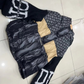 Giacca da donna con cappuccio e maniche in maglia patchwork