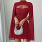 Abito da donna con cut-out a costine e mantella in chiffon