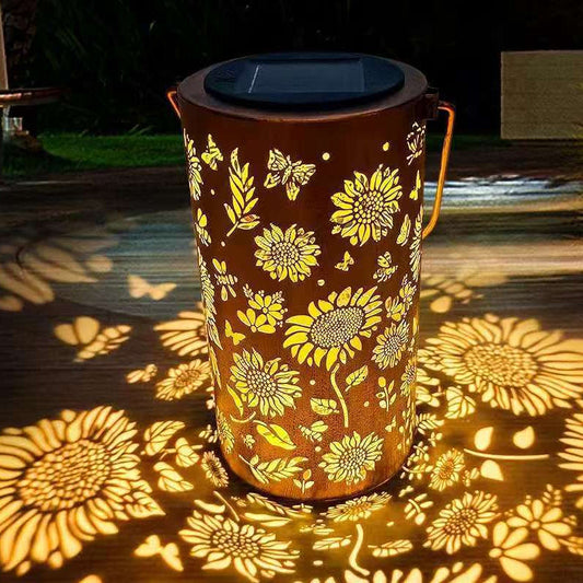 🌙 Lanterna solare da appendere con motivi ombreggiati – Illuminazione magica per il giardino