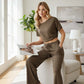 👚 SCONTO DEL 50%! 🌸 Set da casa “Soft-Touch” – Top asimmetrico con spalle scoperte e pantaloni larghi, comodo e perfetto per giornate rilassanti a casa 💃