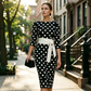 Elegante abito retrò a pois da donna