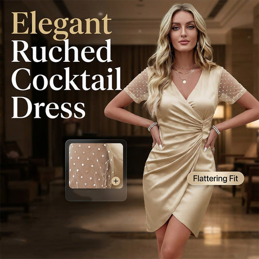 👗✨ Abito aderente plissettato con scollo a V, ideale per cene di gala e serate fuori.