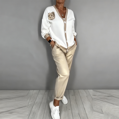 New Arrival✨🌸 Long-Sleeve V-Neck Set with Elastic Waist Pants – Comfortable Fit for All-Day Wear