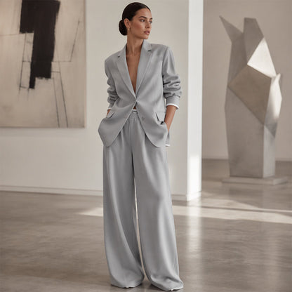 ✨🛍️Completo con blazer e pantaloni a zampa – Linee essenziali e comfort leggero per un look che vi fa sentire sicure di voi stesse per tutta la giornata