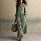 Set composto da camicia a maniche lunghe e pantaloni larghi da donna