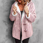 Cappotto da donna con cappuccio in finta pelle scamosciata e fodera in peluche sintetico