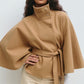 Cappotto da donna stile mantello con colletto alto e cintura