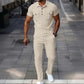 Completo da uomo con top a maniche corte in tessuto waffle e pantaloni