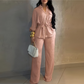 Set da donna con camicia con coulisse e pantaloni a gamba larga