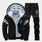 Completo da uomo con felpa cappuccio e pantaloni, imbottito